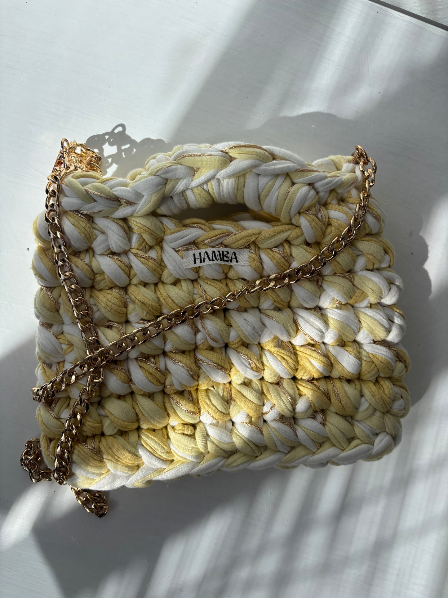 Liv butter yellow gold
