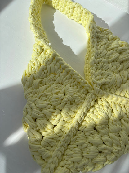 Nova Yellow