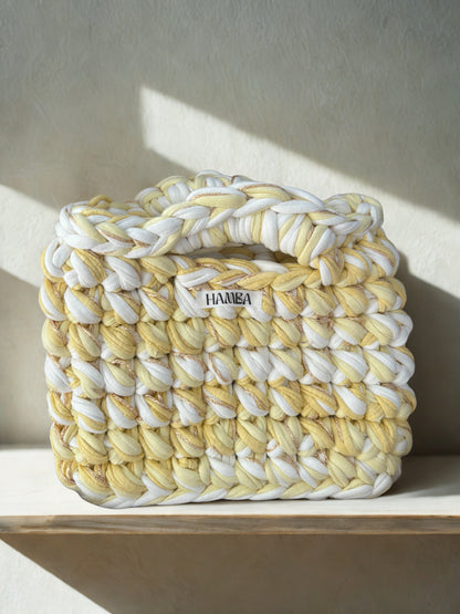 Liv butter yellow gold