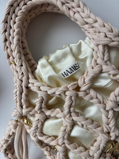Rita net bag Beige & gold with charms